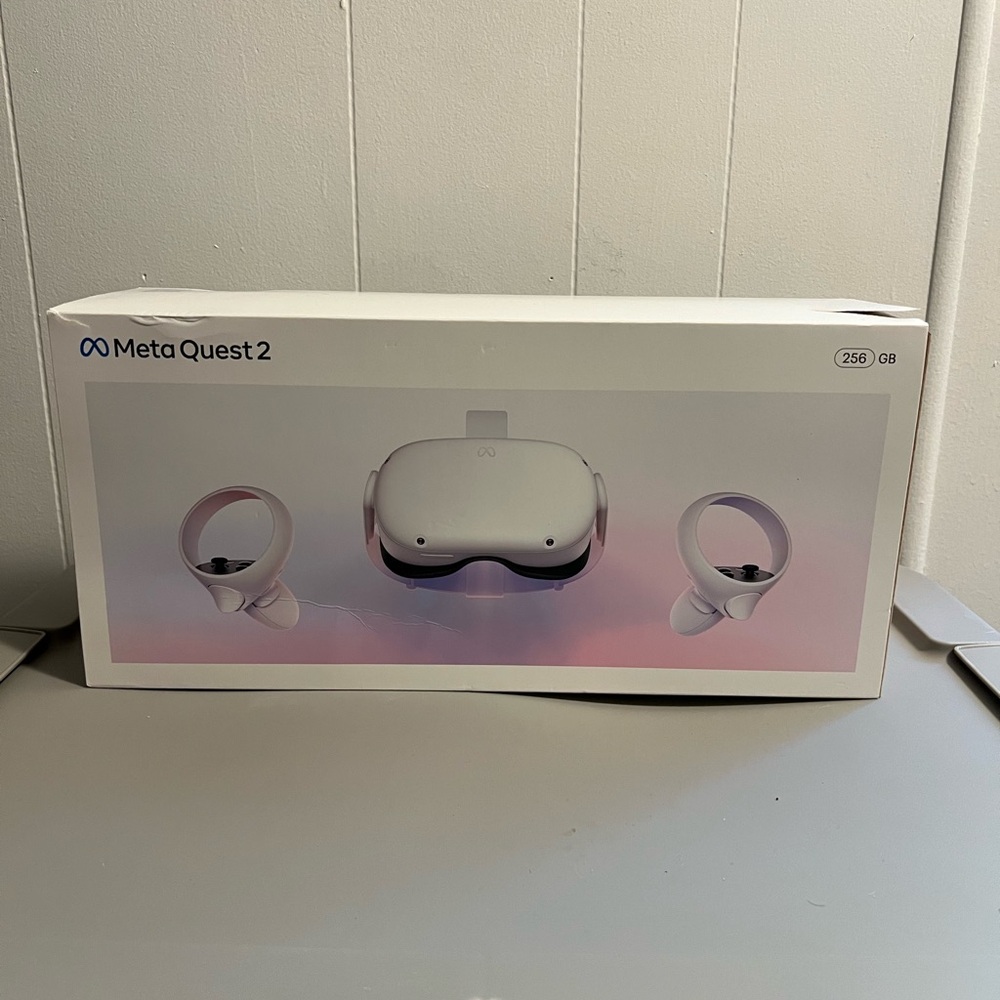 Oculus Meta Quest 2 VR Headset - White